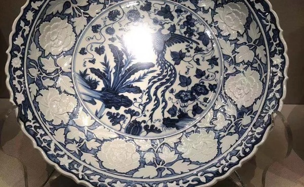 青花瓷歌词英文翻译 爱人爱的欲望下载 小学中秋节活动计划 赵本山徒弟小品全集